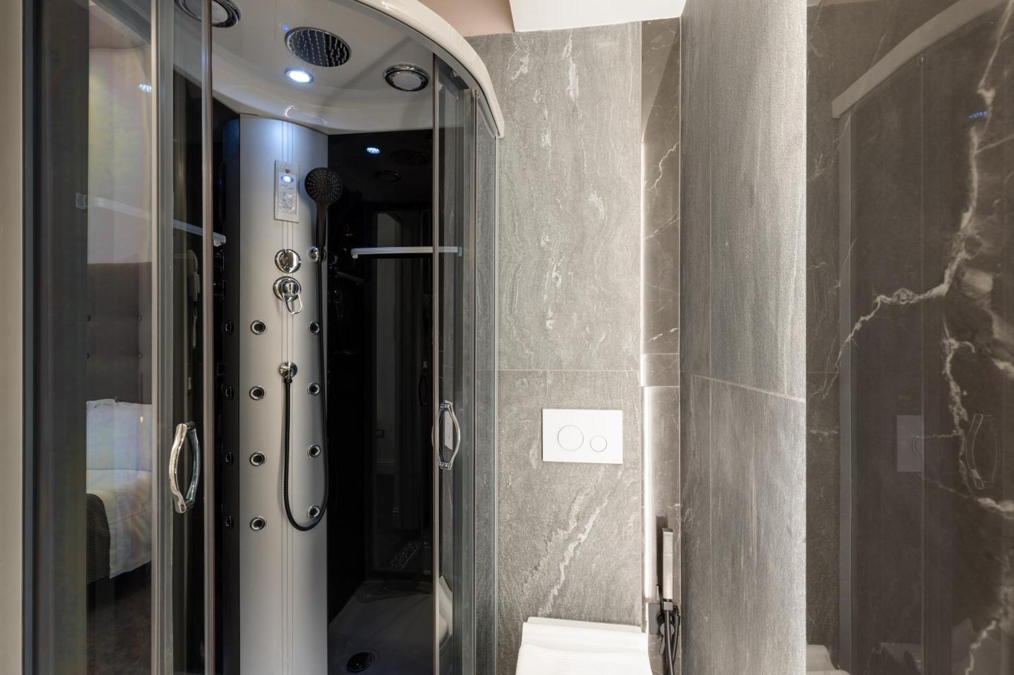 Antiqua Domus Hotel Rome Exterior photo