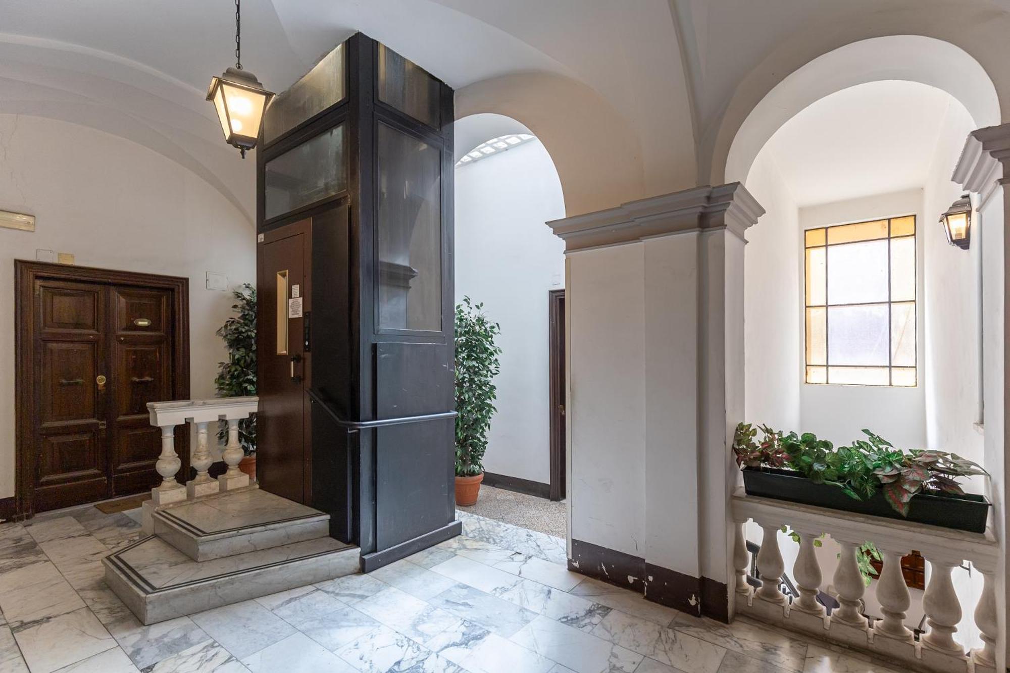Antiqua Domus Hotel Rome Exterior photo